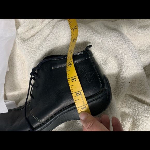 8.5 Timberland lace up black boots
